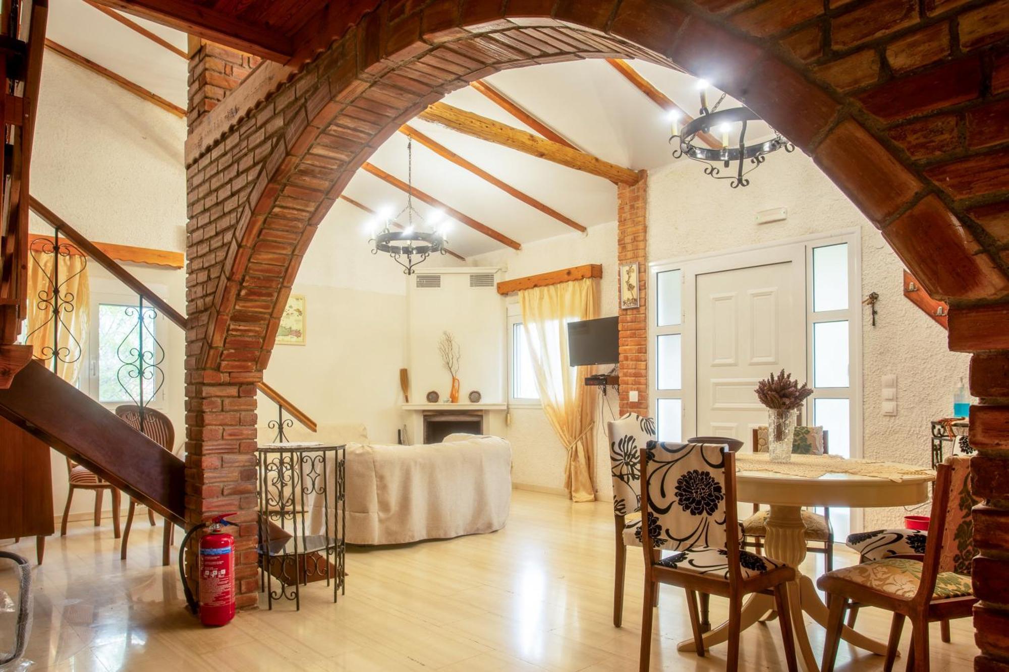 Kamera House Khordhakion Bagian luar foto